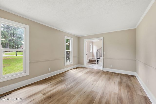 2804 Hodges Road, Kinston, NC 28504