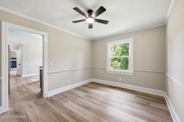 2804 Hodges Road, Kinston, NC 28504
