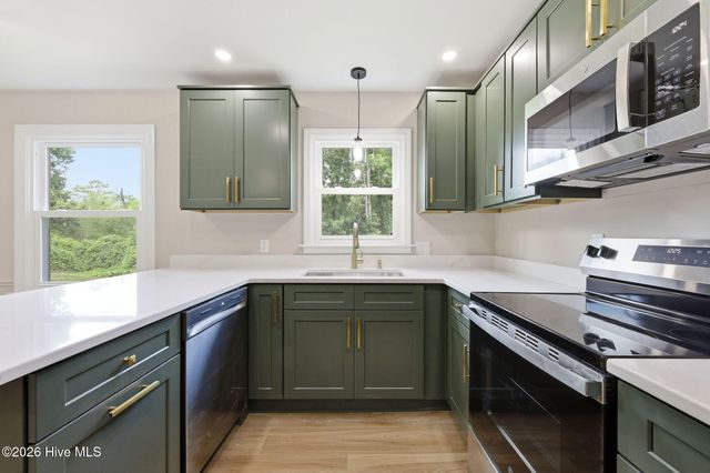 2804 Hodges Road, Kinston, NC 28504
