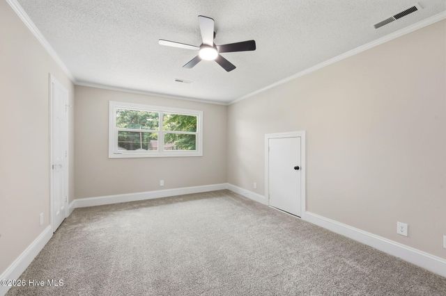 2804 Hodges Road, Kinston, NC 28504
