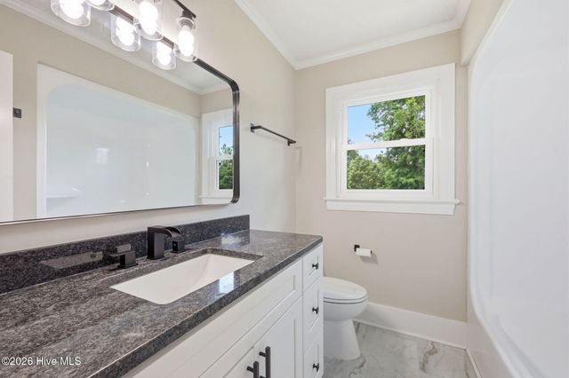 2804 Hodges Road, Kinston, NC 28504