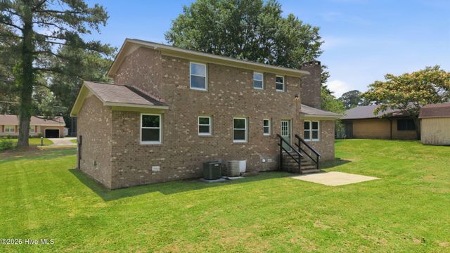 2804 Hodges Road, Kinston, NC 28504