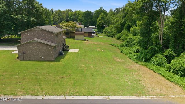 2804 Hodges Road, Kinston, NC 28504