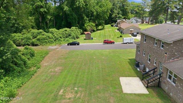 2804 Hodges Road, Kinston, NC 28504