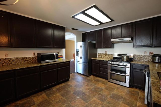 1831 Oakley Court, Stockton, CA 95206