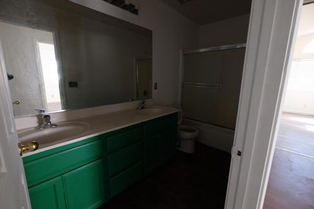 1831 Oakley Court, Stockton, CA 95206