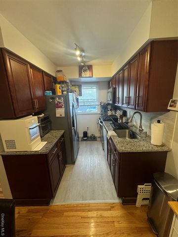 20 Main Street Apt 7, Garnerville, NY 10923