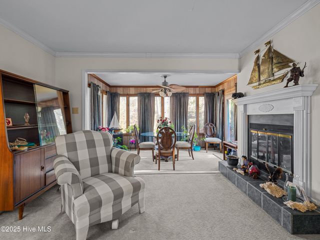 6101 Albatross Drive, New Bern, NC 28560