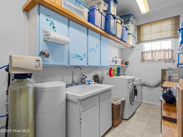 6101 Albatross Drive, New Bern, NC 28560