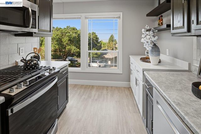 2608 Monte Vista Ave, El Cerrito, CA 94530