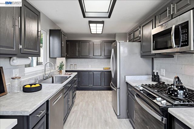 2608 Monte Vista Ave, El Cerrito, CA 94530