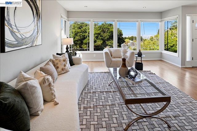 2608 Monte Vista Ave, El Cerrito, CA 94530