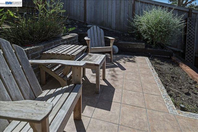 2608 Monte Vista Ave, El Cerrito, CA 94530