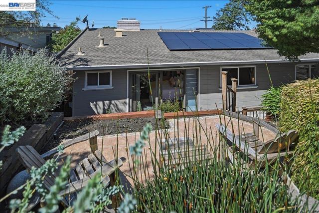 2608 Monte Vista Ave, El Cerrito, CA 94530