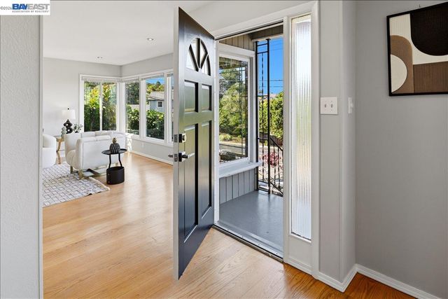 2608 Monte Vista Ave, El Cerrito, CA 94530