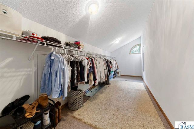 11 Restless Court, North Mankato, MN 56003