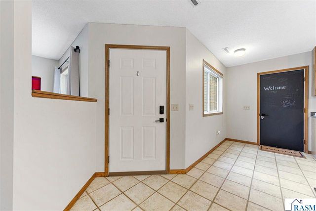 11 Restless Court, North Mankato, MN 56003