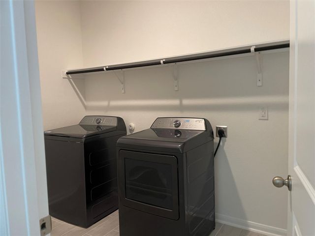 314 Ashby DR, Hutto, TX 78634