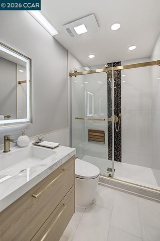 1141 Ptarmigan Dr 6, Walnut Creek, CA 94595