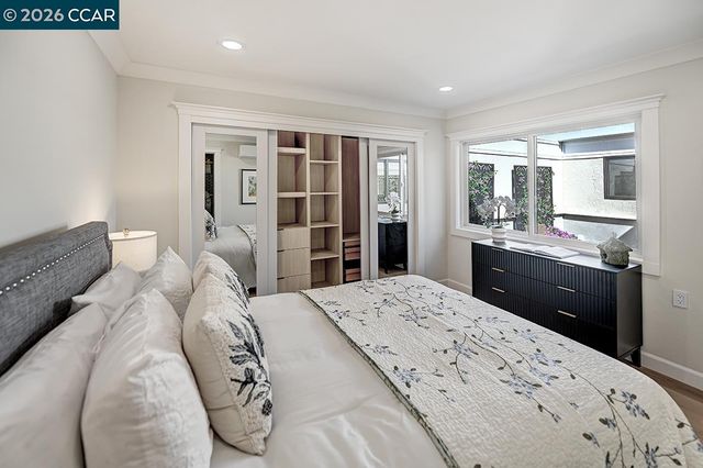 1141 Ptarmigan Dr 6, Walnut Creek, CA 94595