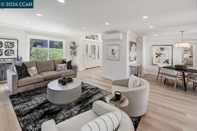 1141 Ptarmigan Dr 6, Walnut Creek, CA 94595