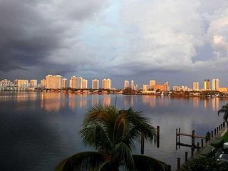 16546 NE 26th Ave 4C, North Miami Beach, FL 33160