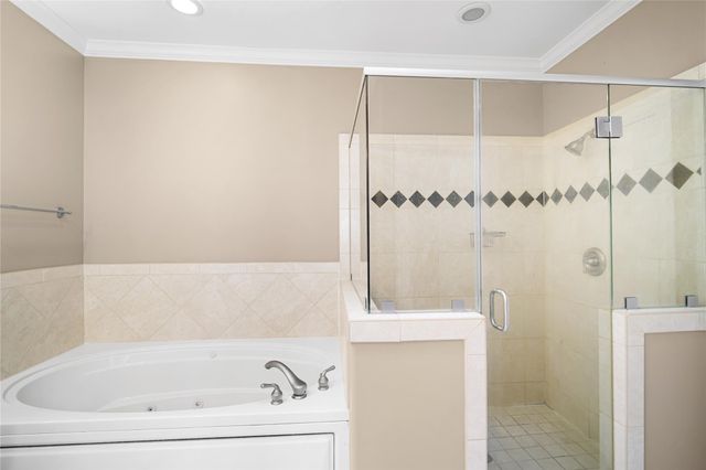 2150 Bancroft Street, Houston, TX 77027