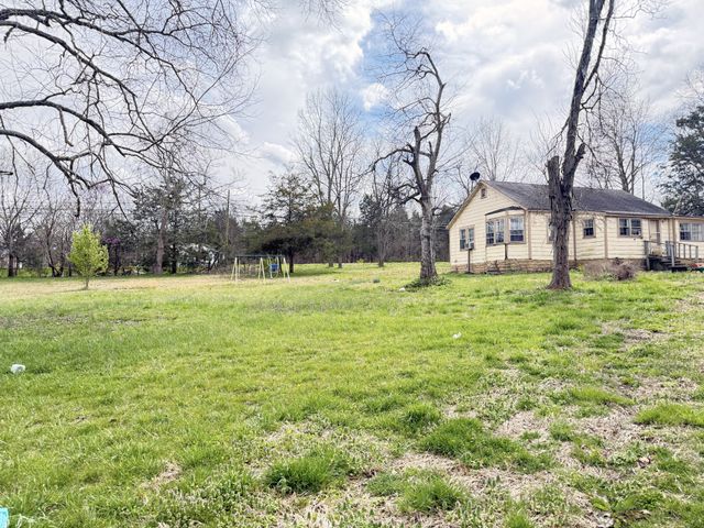 2150 Nashville Hwy, Lewisburg, TN 37091