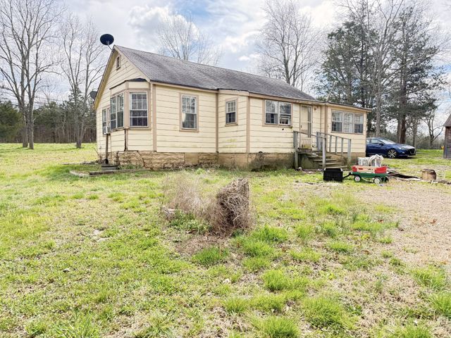 2150 Nashville Hwy, Lewisburg, TN 37091