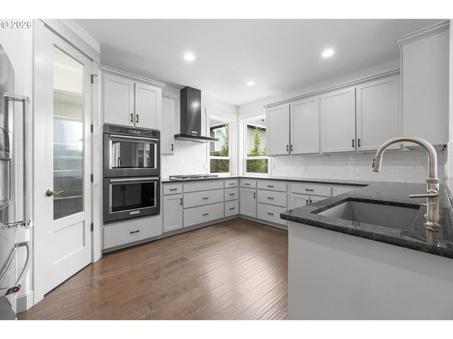 14509 Se FAIRCREST St, Clackamas, OR 97015