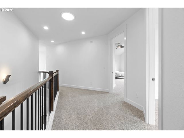 14509 Se FAIRCREST St, Clackamas, OR 97015