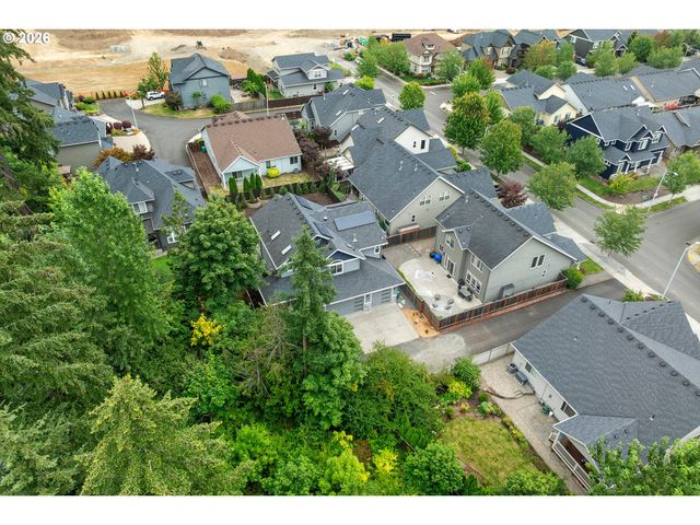 14509 Se FAIRCREST St, Clackamas, OR 97015