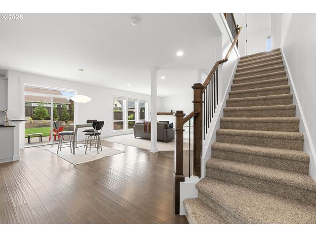 14509 Se FAIRCREST St, Clackamas, OR 97015