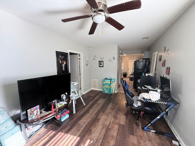 12025 S Bishop Street, Chicago, IL 60643