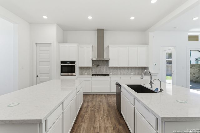 542 Caliban, Cibolo, TX 78108