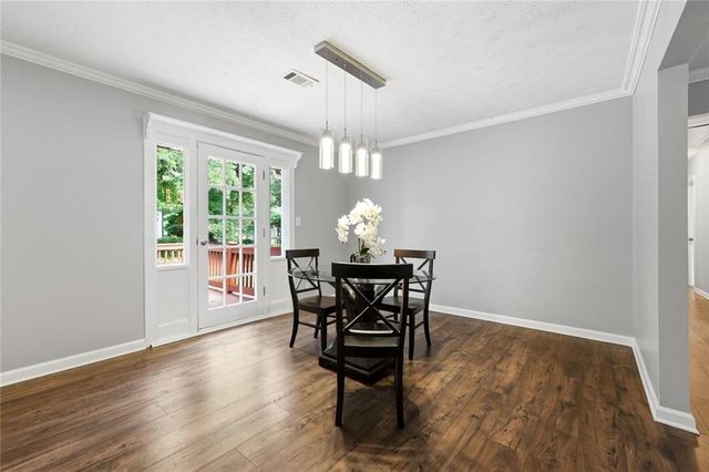 1303 Mohawk Drive, Lawrenceville, GA 30043
