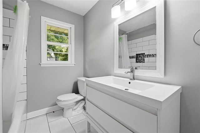 1303 Mohawk Drive, Lawrenceville, GA 30043