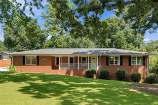 1303 Mohawk Drive, Lawrenceville, GA 30043