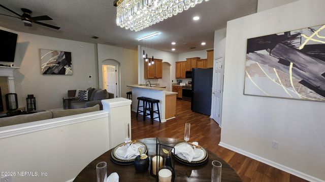 1941 WAGES Way, Jacksonville, FL 32218