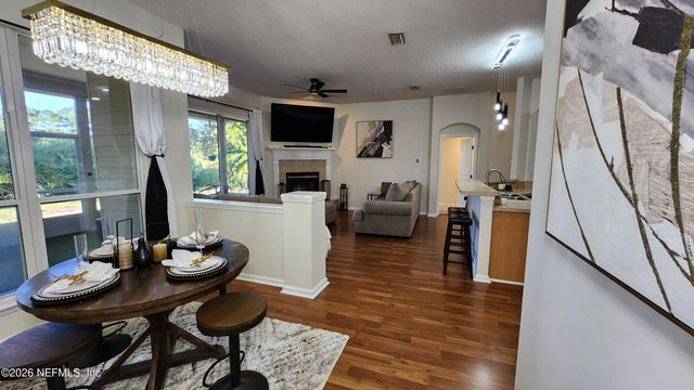 1941 WAGES Way, Jacksonville, FL 32218