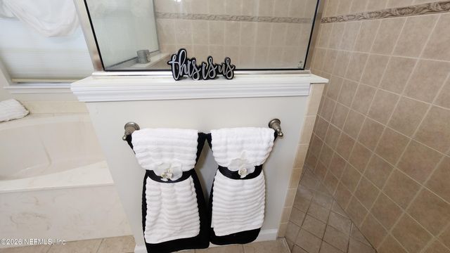 1941 WAGES Way, Jacksonville, FL 32218