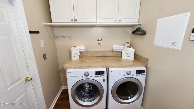 1941 WAGES Way, Jacksonville, FL 32218