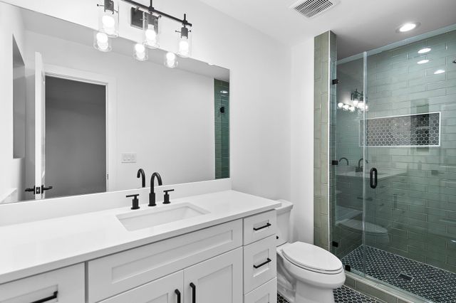 8305 Briarwood LN, Austin, TX 78757