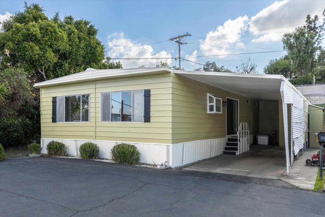 718 Sycamore Avenue 193, Vista, CA 92083