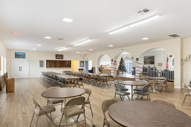 718 Sycamore Avenue 193, Vista, CA 92083