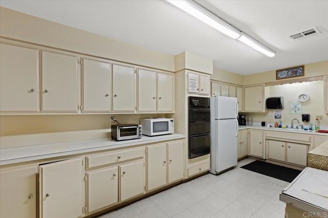 718 Sycamore Avenue 193, Vista, CA 92083