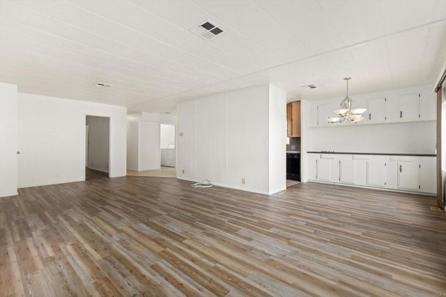 718 Sycamore Avenue 193, Vista, CA 92083