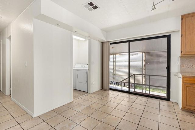 718 Sycamore Avenue 193, Vista, CA 92083