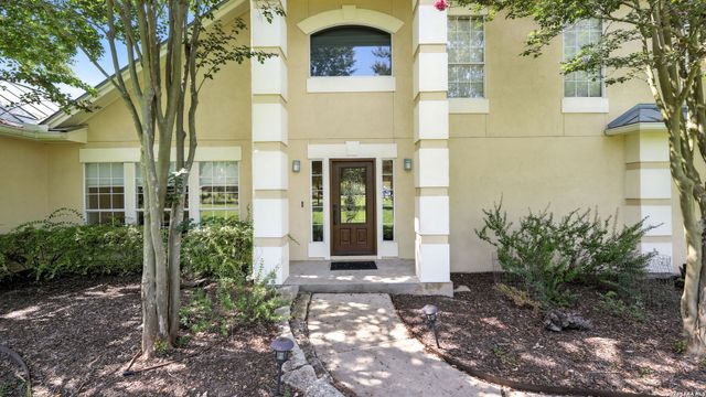 731 Vista, Canyon Lake, TX 78133