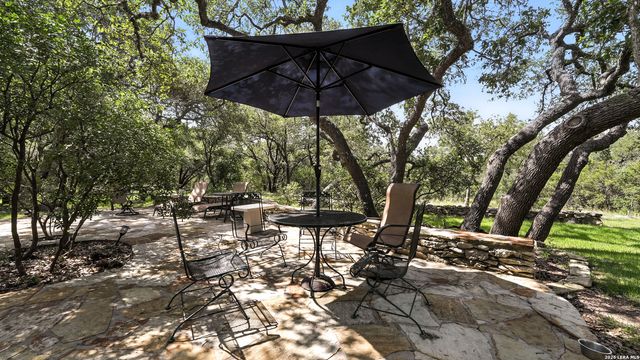 731 Vista, Canyon Lake, TX 78133